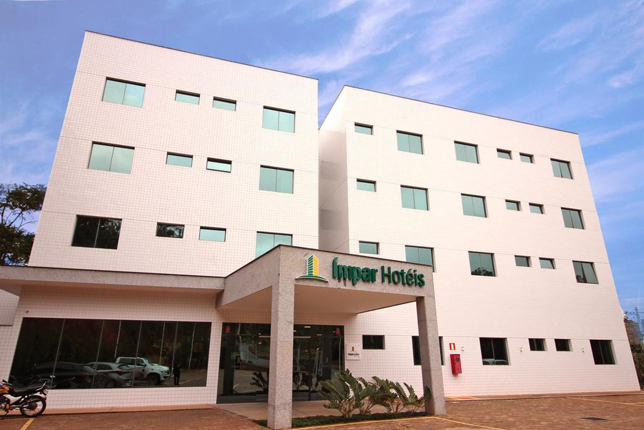 Impar Suites Barão de Cocais Esterno foto